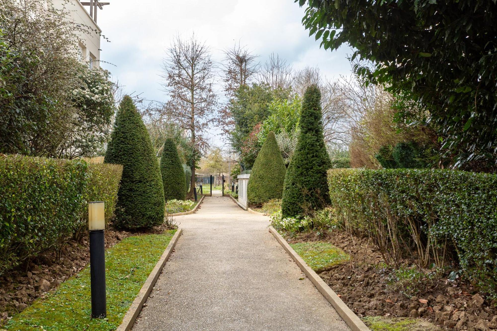 Happy Stay Disney Two - Apartment With Garden & Parking Μοντεβρέν Εξωτερικό φωτογραφία